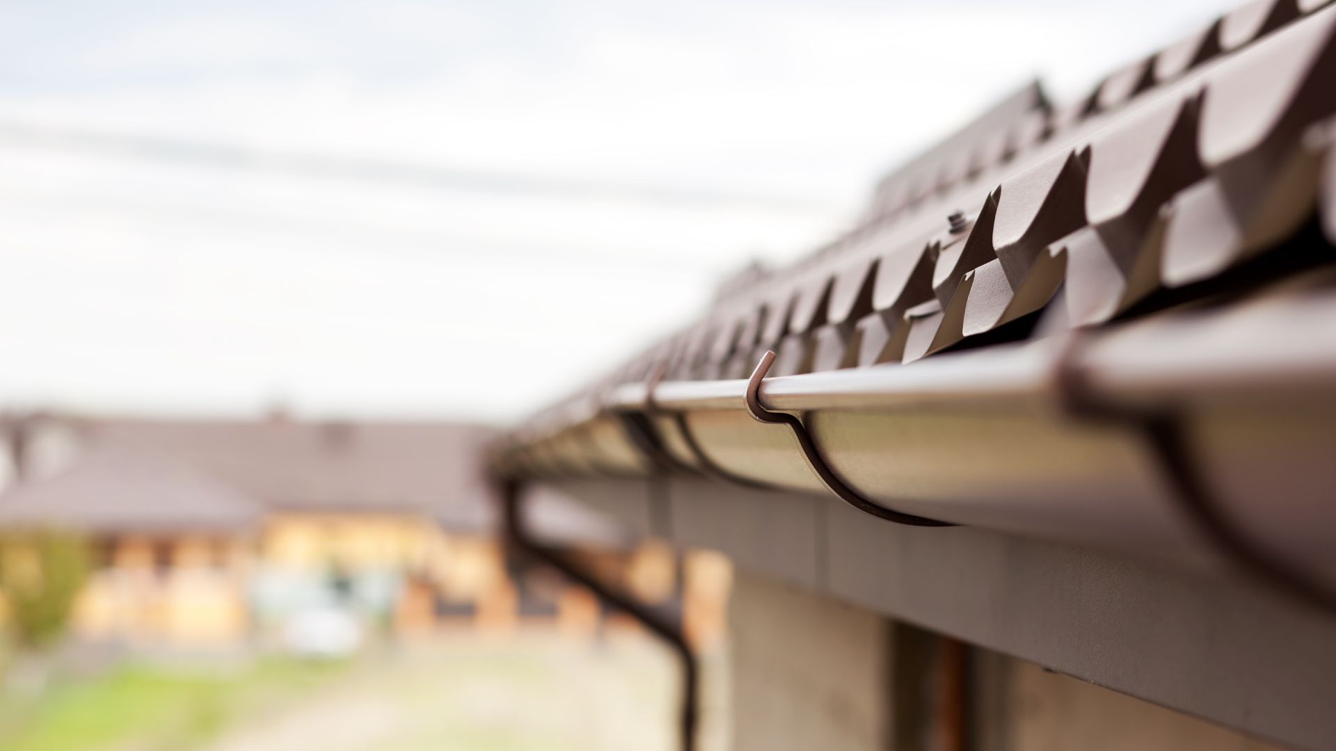 New guttering and fascias installed on home in Airdrie